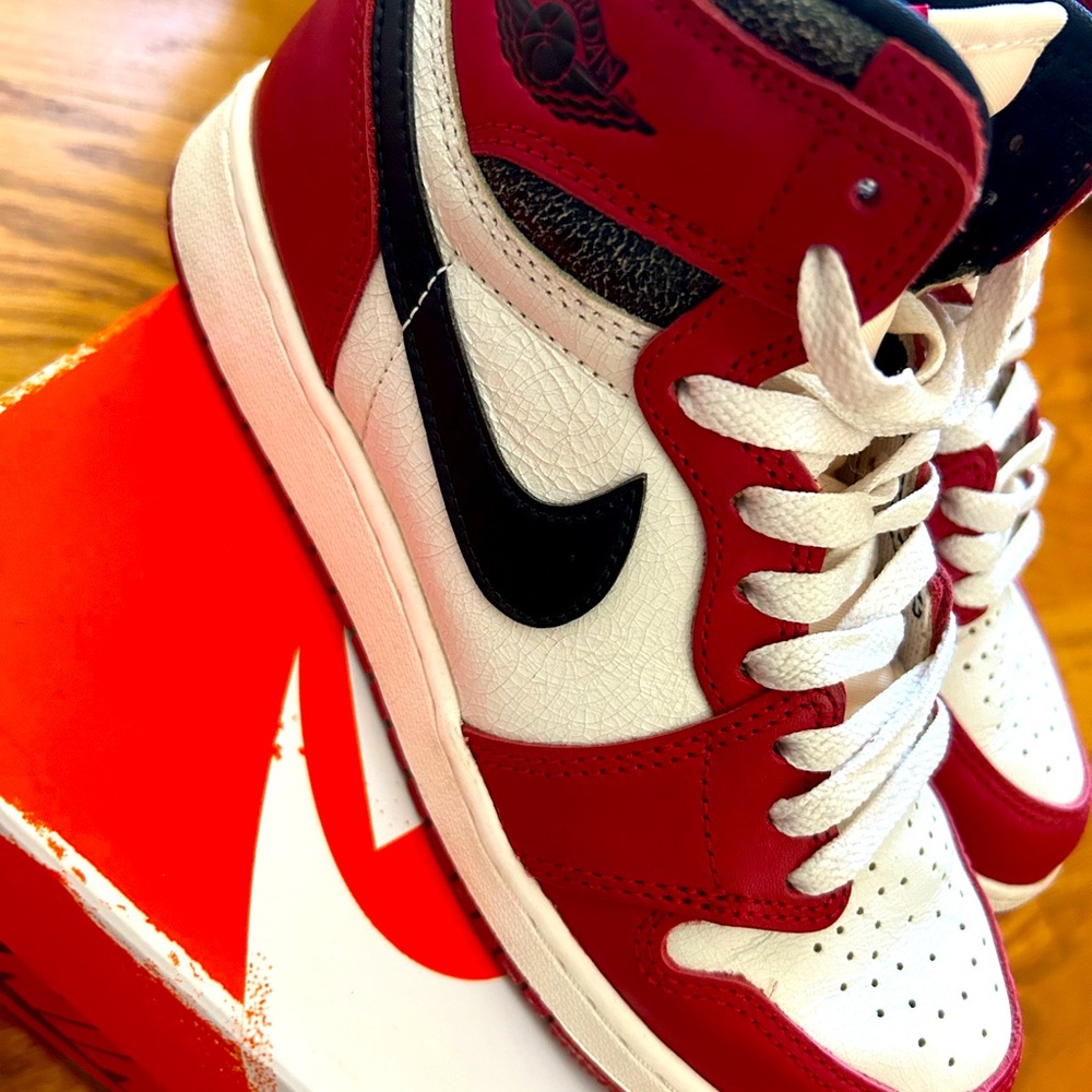 AIR JORDAN Youth size 5 fits women’s sizes 6 -worn once - excellent condition